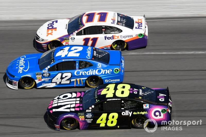 Kyle Larson, Chip Ganassi Racing, Chevrolet Camaro Credit One Bank, Denny Hamlin, Joe Gibbs Racing, Toyota Camry FedEx Express, Jimmie Johnson, Hendrick Motorsports, Chevrolet Camaro Ally