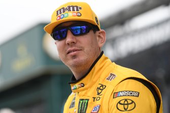 Kyle Busch, Joe Gibbs Racing, Toyota Camry M&M's Chocolate Bar