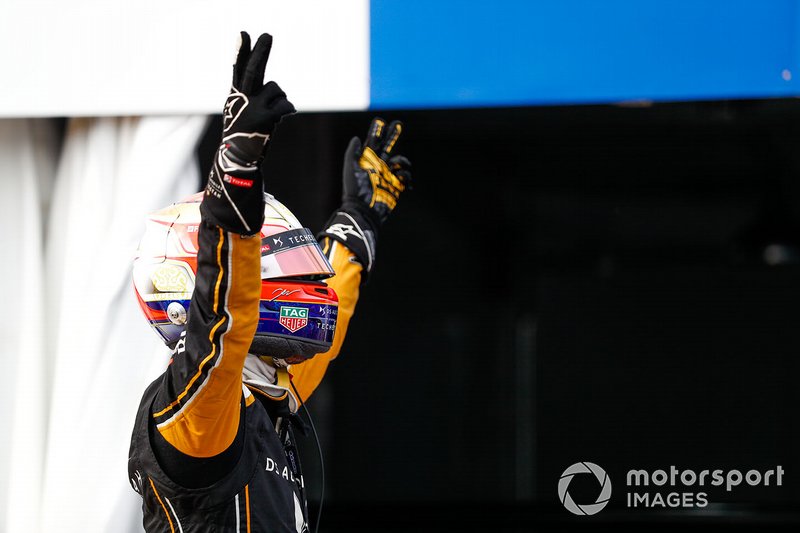 Jean-Eric Vergne, DS TECHEETAH, festeggia la vittoria