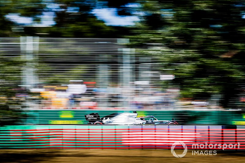 Льюіс Хемілтон, Mercedes AMG F1 W10