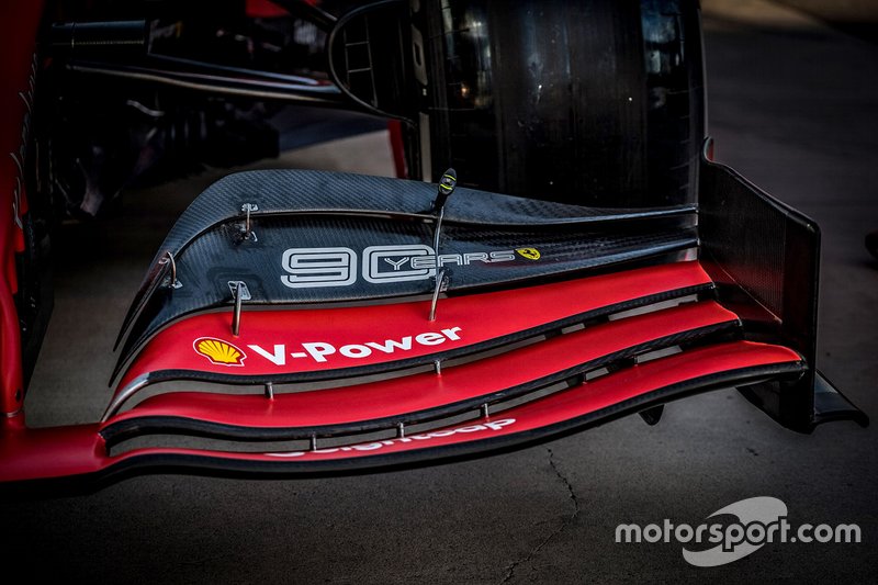 Ferrari SF90, detalhe da asa dianteira