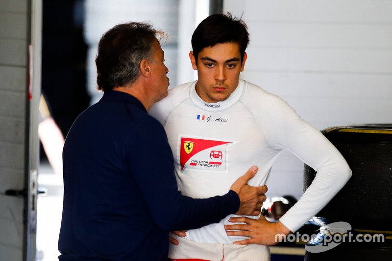 #20 Giuliano Alesi
