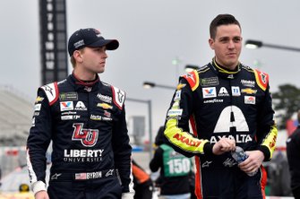 William Byron, Hendrick Motorsports, Chevrolet Camaro Liberty University and Alex Bowman, Hendrick Motorsports, Chevrolet Camaro Axalta