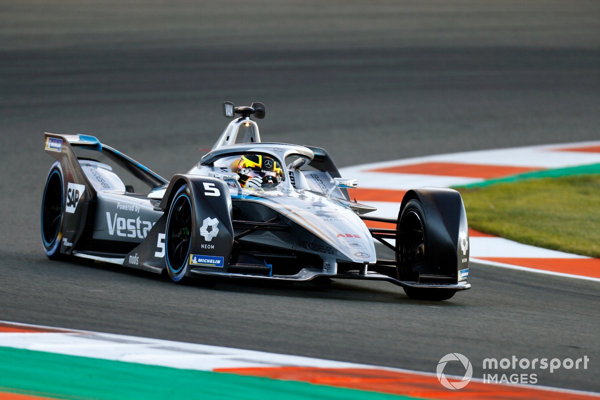 #5 - Stoffel Vandoorne (Belgien) - Team: Mercedes, Antrieb: Mercedes