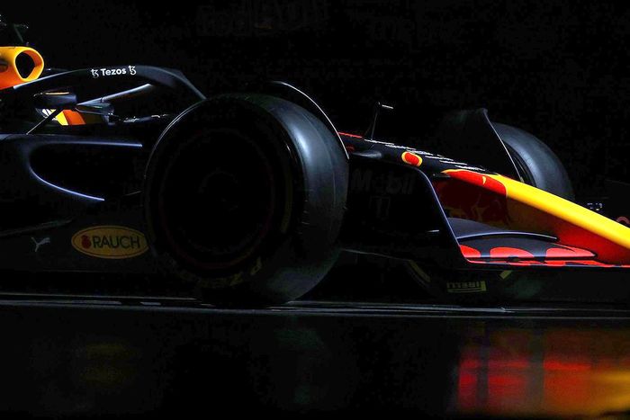 Red Bull Racing RB18 