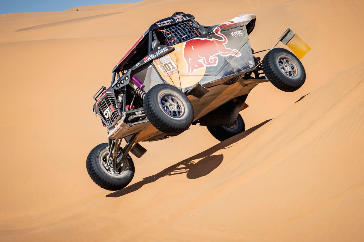 #301 Red Bull Off-Road Team USA: Cristina Gutierrez, Francois Cazalet
