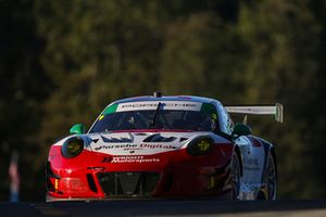 #58 Wright Motorsports Porsche 911 GT3 R, GTD: Patrick Long, Christina Nielsen, Robert Renauer