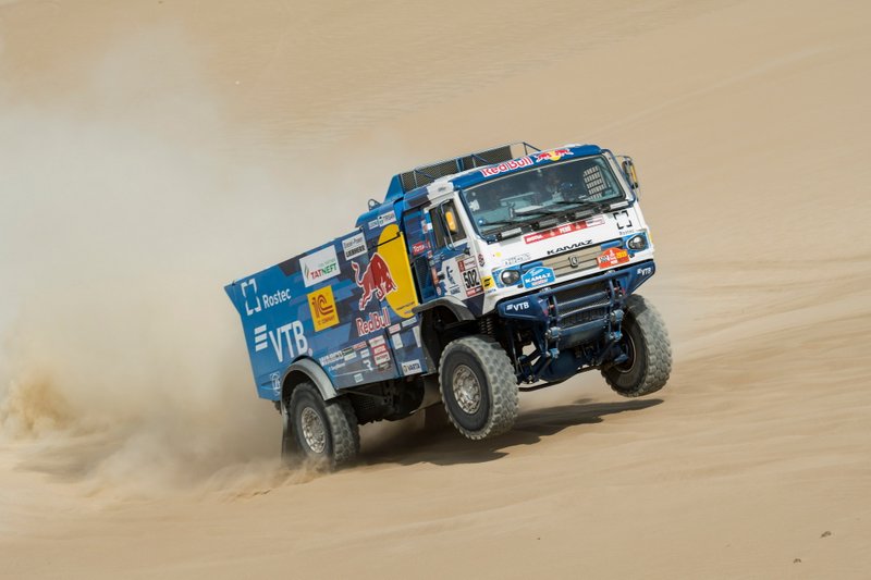 #502 Team Kamaz Master: Ayrat Mardeev, Akhmet Galiautdinov, Dmitry Svistunov