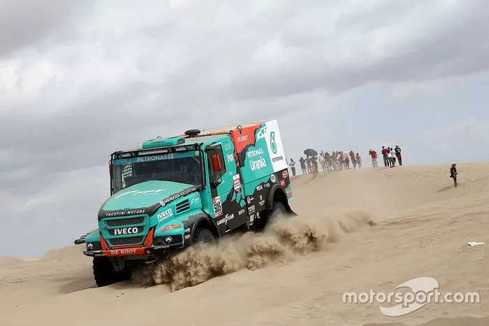 #505 Team De Rooy Iveco: Federico Villagra, Ricardo Torlaschi, Adrian Yacopini