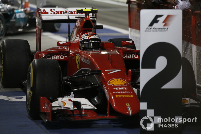Kimi Raikkonen, Ferrari SF-15T, arriva nel parco chiuso
