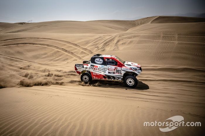 #301 Toyota Gazoo Racing SA: Nasser Al-Attiyah, Matthieu Baumel