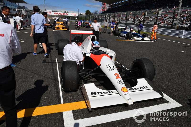 Takuma Sato, McLaren Honda MP4-7A at Legends F1 30th Anniversary Lap Demonstration