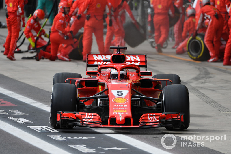 Sebastian Vettel, Ferrari SF71H pit stop