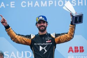 Jean-Eric Vergne, DS TECHEETAH, festeggia il secondo posto, sul podio