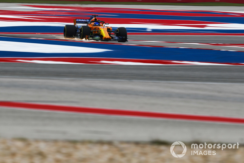 Fernando Alonso, McLaren MCL33 con parafina