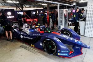 Robin Frijns, Envision Virgin Racing, Audi e-tron FE05, in the garage