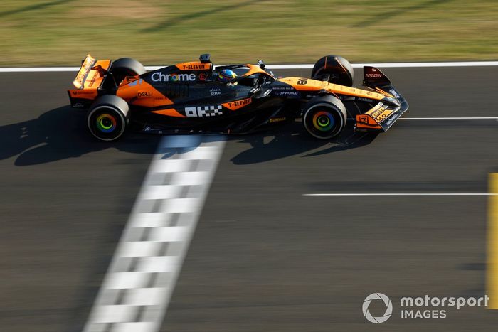 Oscar Piastri, McLaren MCL38