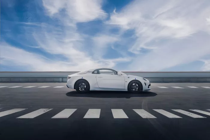 Alpine A110 E-TERNITÉ