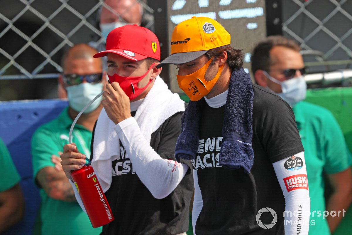 Carlos Sainz Jr., McLaren, Charles Leclerc, Ferrari