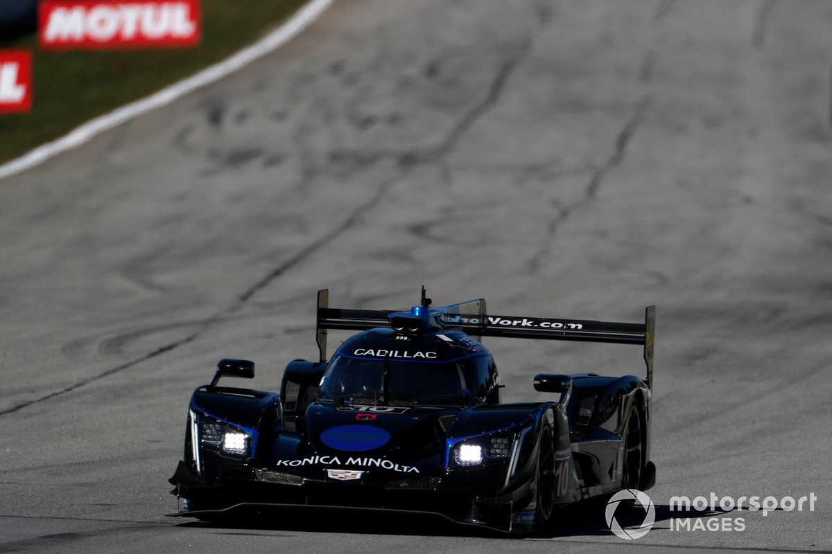 #10 Konica Minolta Cadillac DPi-V.R. Cadillac DPi, DPi: Renger Van Der Zande, Ryan Briscoe, Scott Dixon