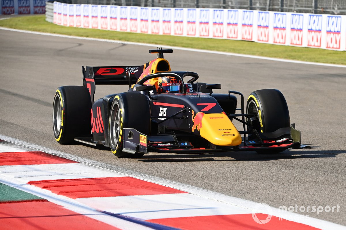 Yuki Tsunoda, Carlin