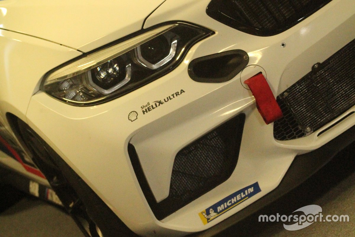 BMW M2 CS Racing