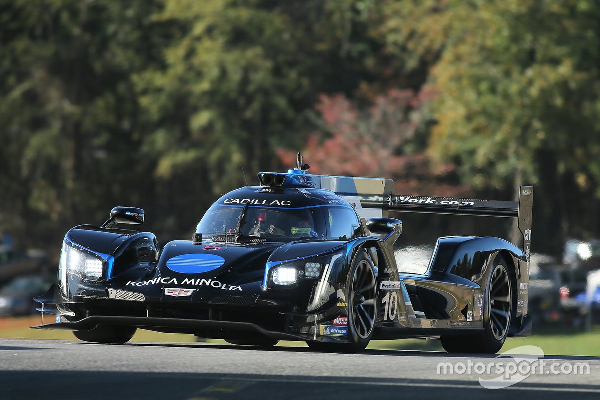 #10 Konica Minolta Cadillac DPi-V.R. Cadillac DPi, DPi: Renger Van Der Zande, Ryan Briscoe, Scott Dixon