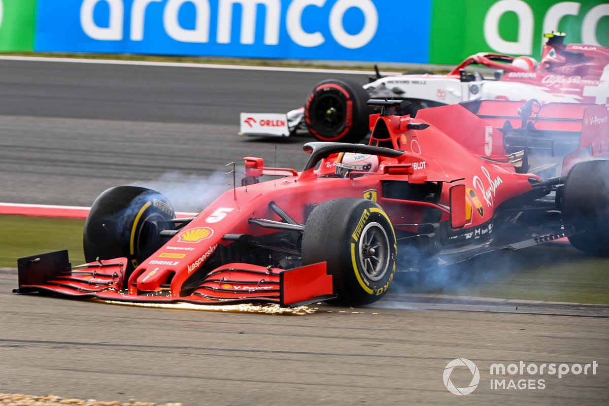 Sebastian Vettel, Ferrari SF1000, hace un trompo