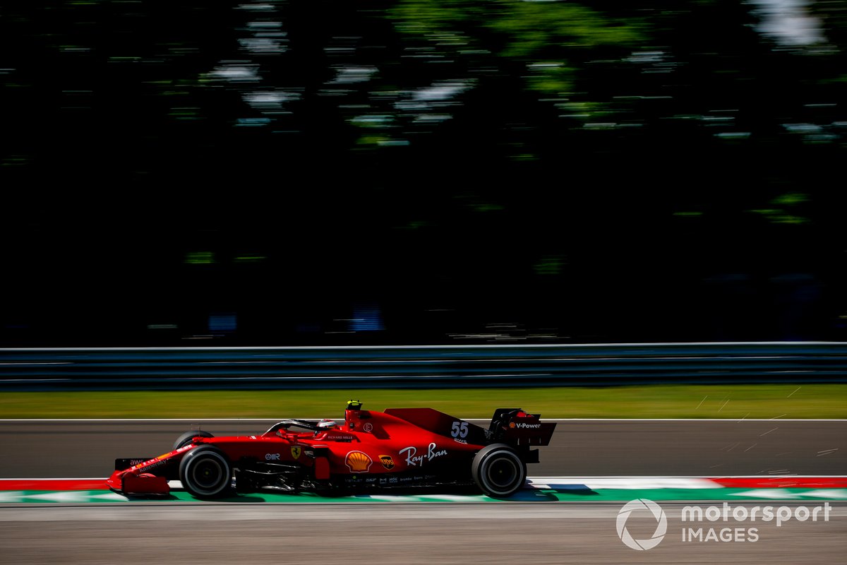 Carlos Sainz Jr., Ferrari SF21