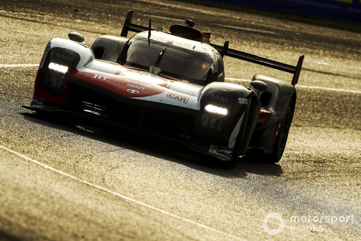 #8 Toyota Gazoo Racing Toyota GR010 - Hybrid Hypercar, Sebastien Buemi, Kazuki Nakajima, Brendon Hartley
