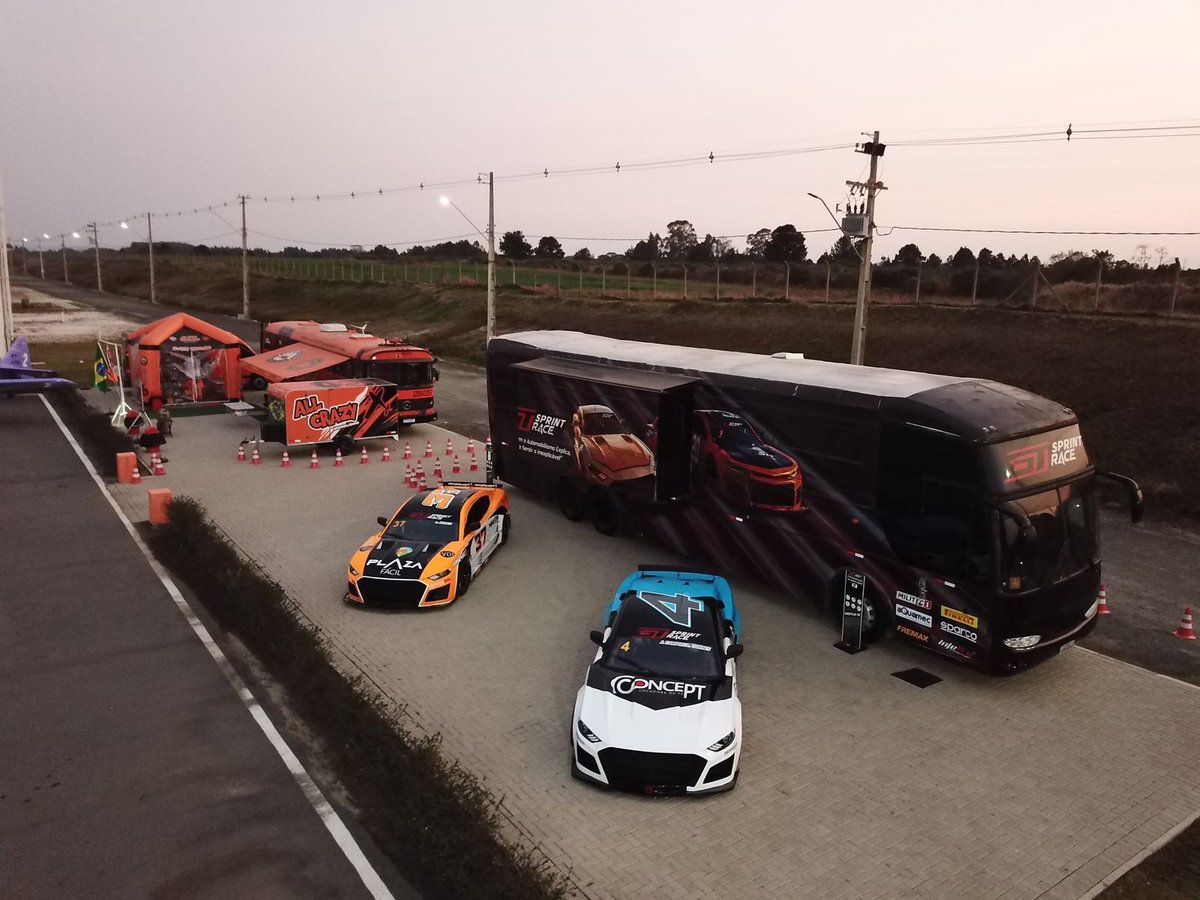 GT Sprint Race expôs suas máquinas no Aeroparque Aldeia da Serra