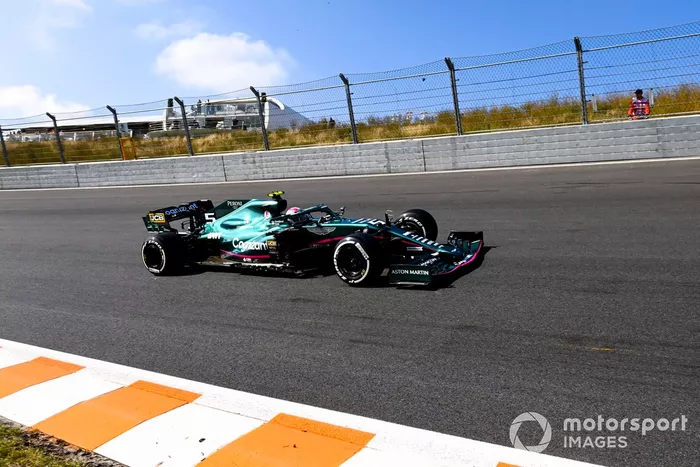 Sebastian Vettel, Aston Martin AMR21
