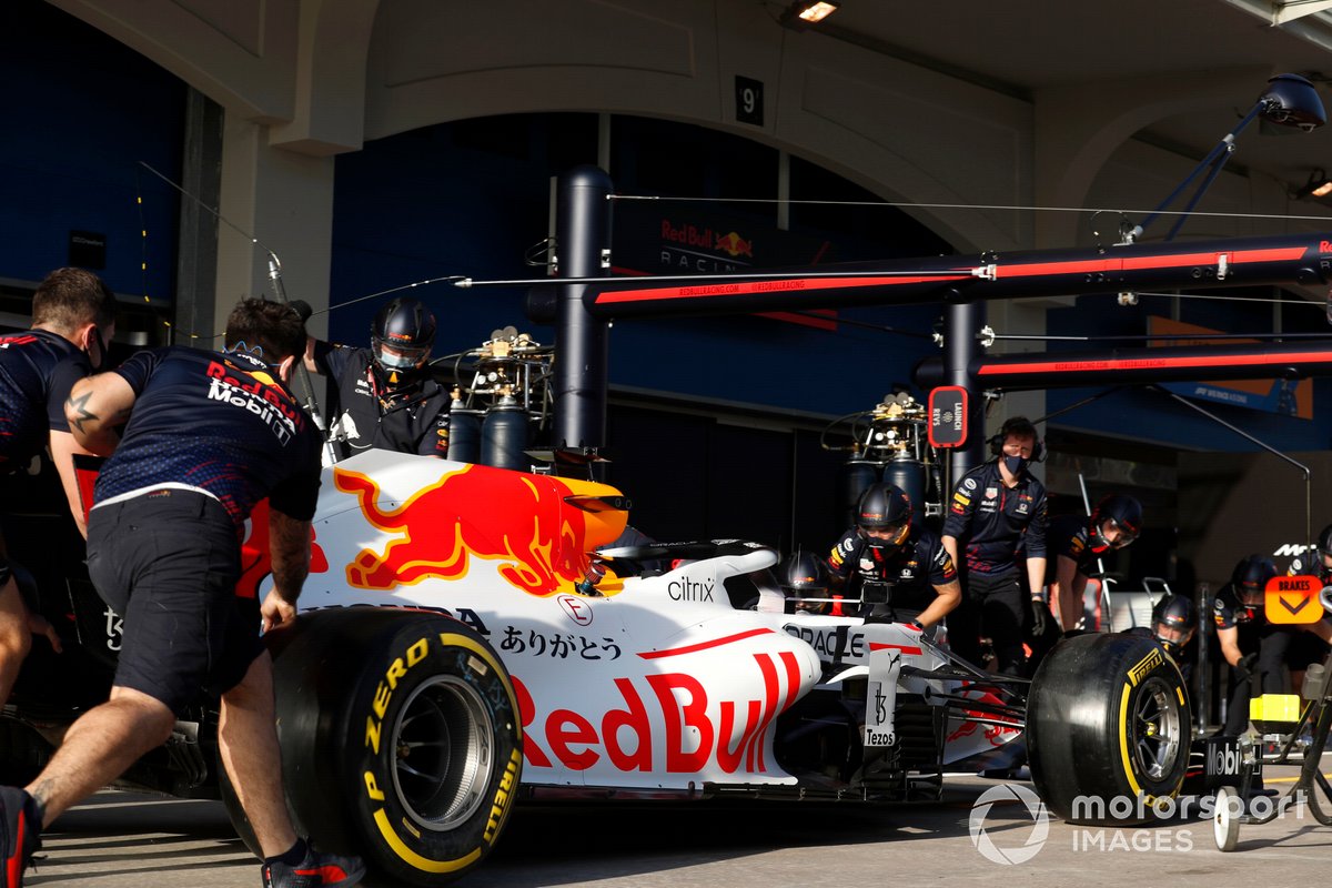 Max Verstappen, Red Bull Racing RB16B in pit lane