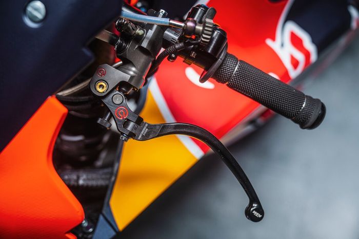 Detalle de la KTM RC16 de MotoGP 2023
