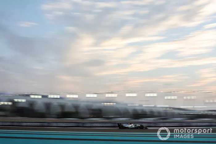 George Russell, Mercedes W13