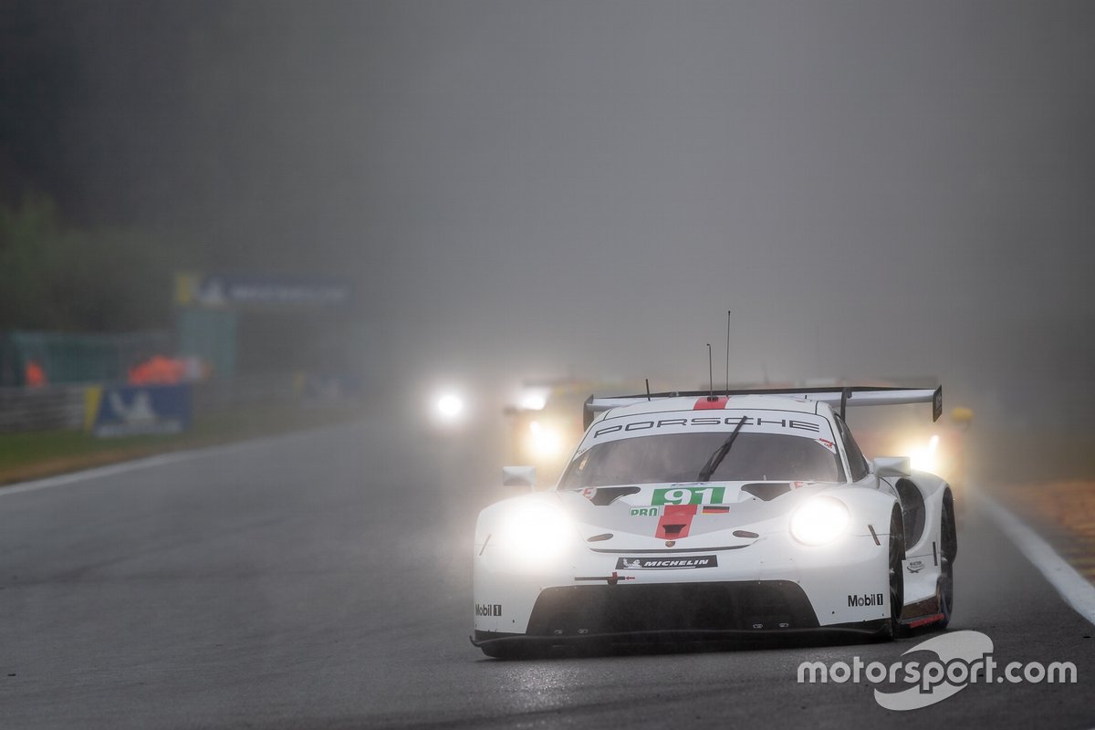 #91 PORSCHE GT TEAM - Porsche 911 RSR - 19: Gianmaria Bruni, Richard Lietz