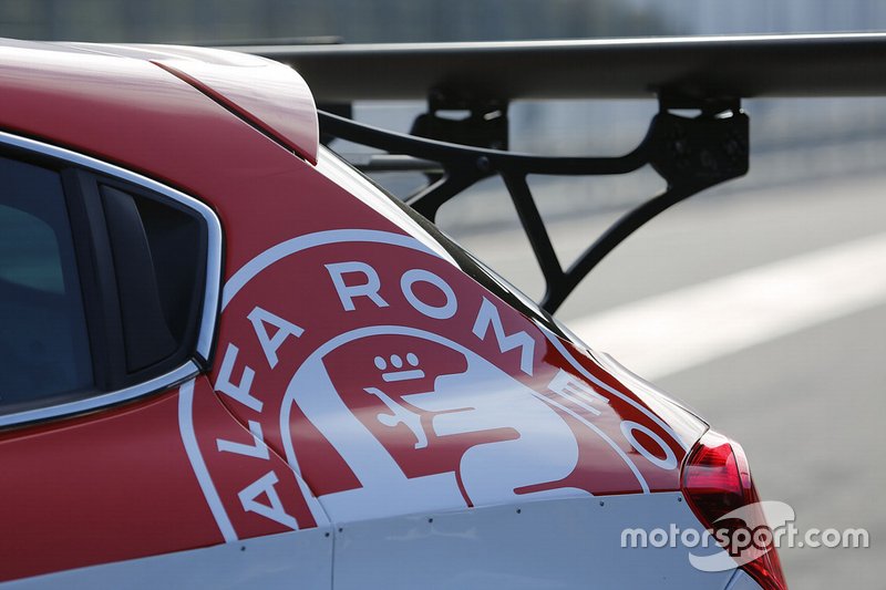 Kristian Moe Sætheren, Insight Racing, Alfa Romeo Giulietta TCR