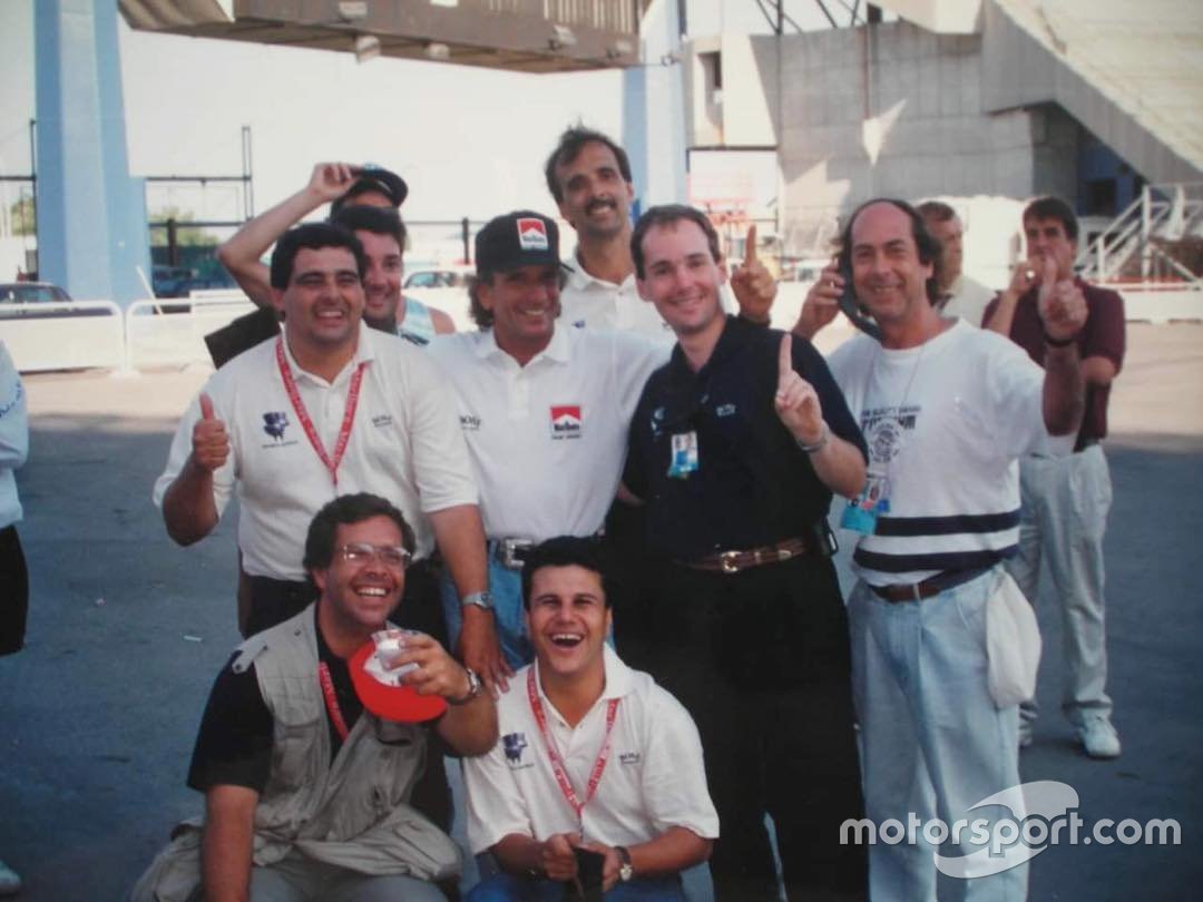 Téo José em foto com Emerson Fittipaldi