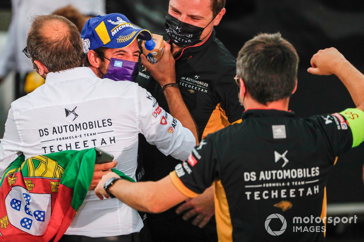 Antonio Félix da Costa, DS Techeetah, DS E-Tense FE20, gana el Campeonato de Fórmula E