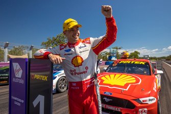 Race winner Scott McLaughlin, DJR Team Penske