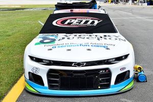 Protesta en apoyo a Darrell Wallace Jr., Richard Petty Motorsports, Chevrolet Camaro Victory Junction