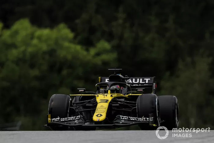 Daniel Ricciardo, Renault F1 Team R.S.20 
