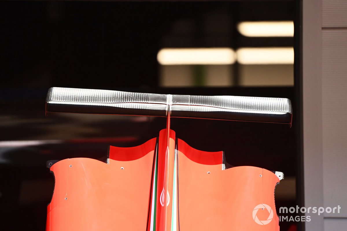 Ferrari SF1000: T-Flügel