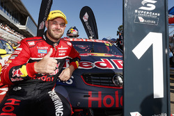 Race winner Shane van Gisbergen, Triple Eight Race Engineering Holden