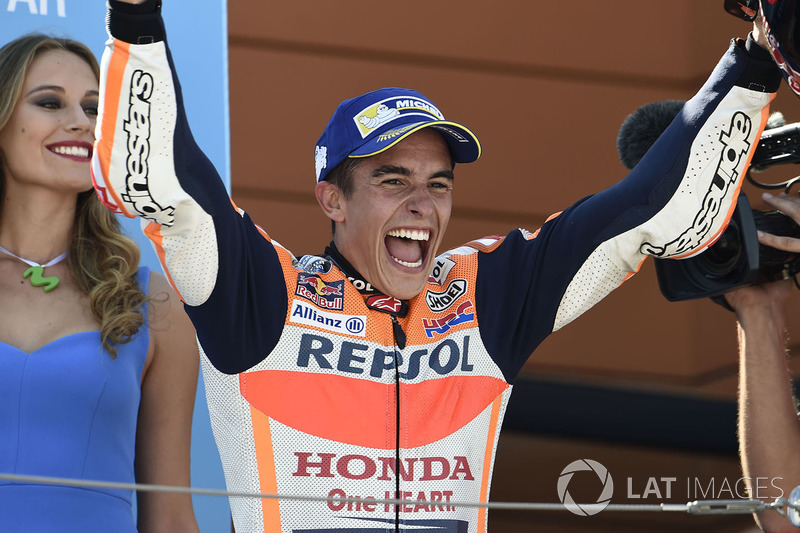 Podium : le vainqueur Marc Marquez, Repsol Honda Team