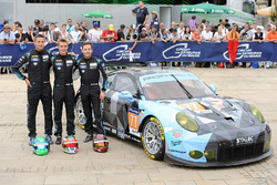 #77 Dempsey Proton Competition Porsche 911 RSR: Christian Ried, Matteo Cairoli, Marvin Dienst
