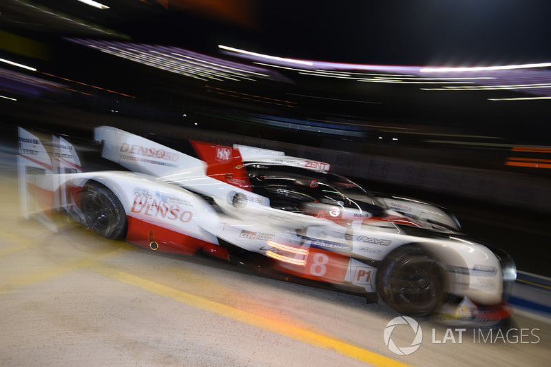 #8 Toyota Gazoo Racing Toyota TS050 Hybrid: Anthony Davidson, Sébastien Buemi, Kazuki Nakajima