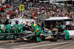 J.R. Hildebrand, Ed Carpenter Racing Chevrolet pit stop