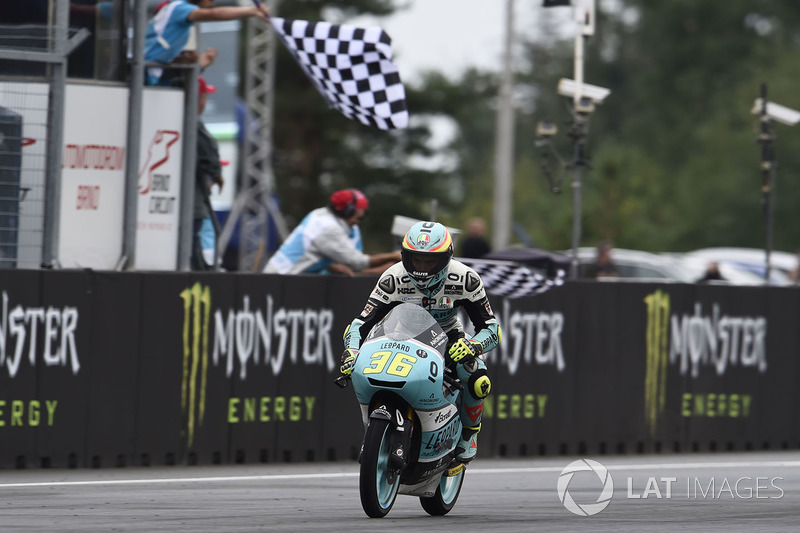 Race winner Joan Mir, Leopard Racing