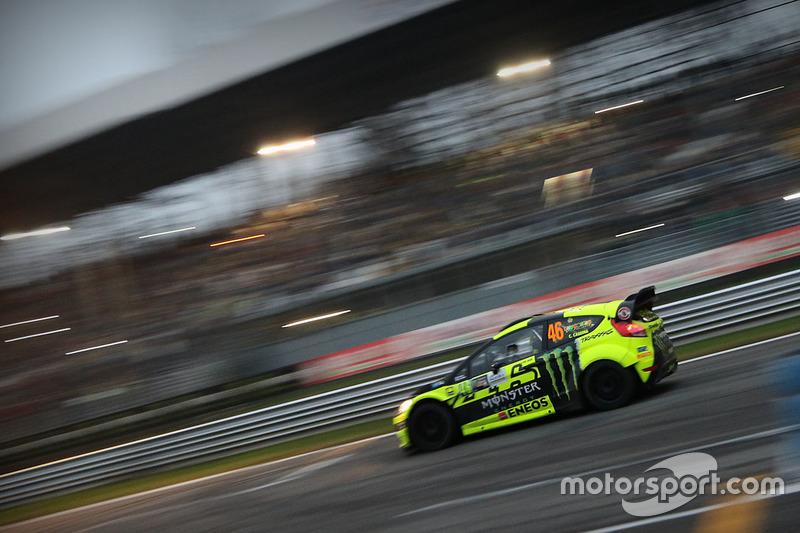 Valentino Rossi, Carlo Cassina, Ford Fiesta